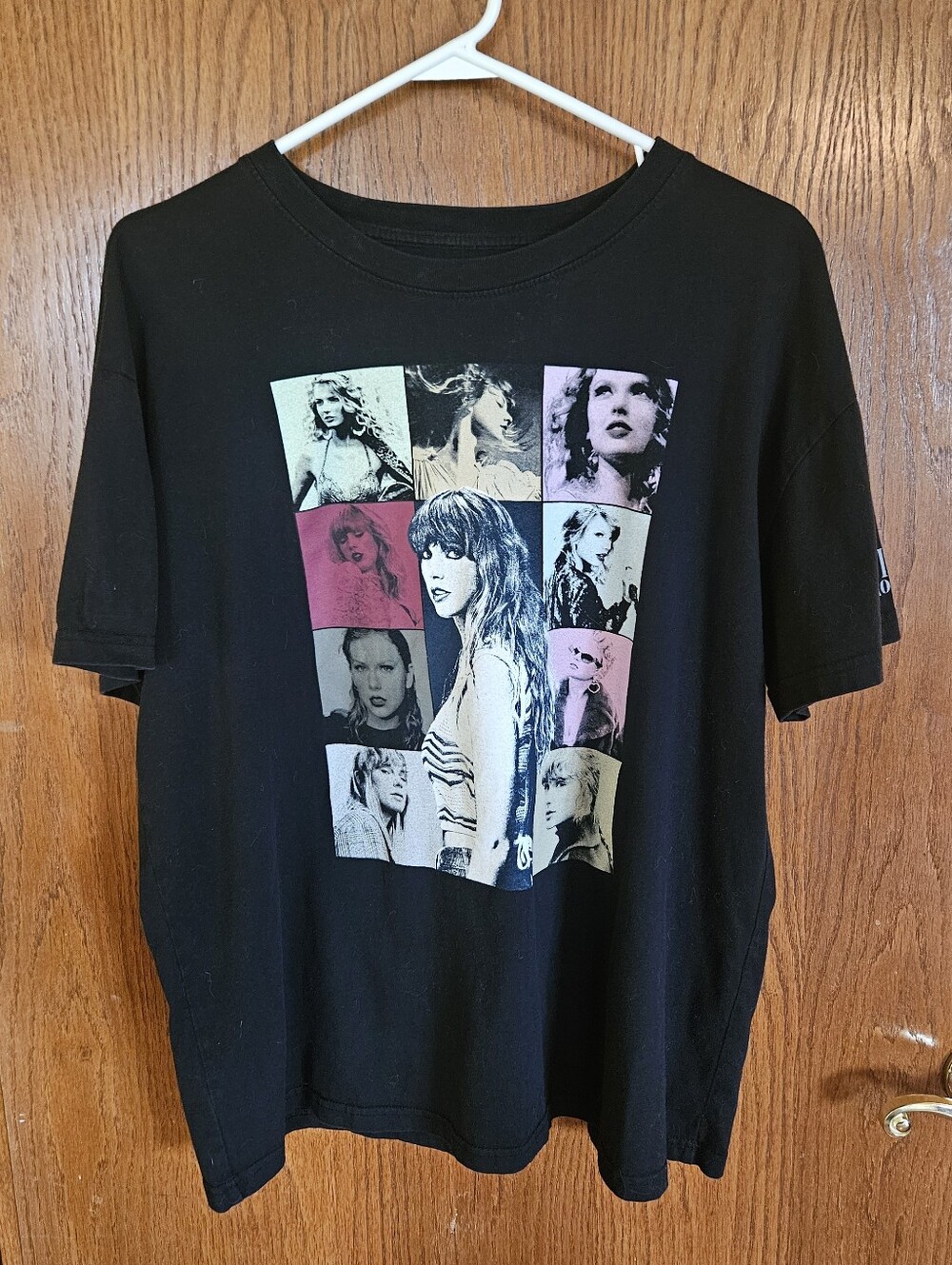 Taylor Swift Official Mech